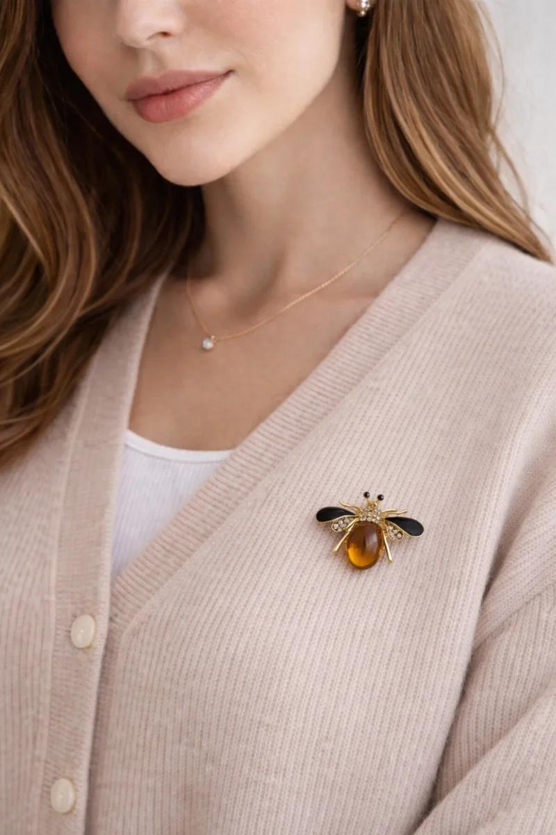 Amber Taşlı Arı Figürlü Broş