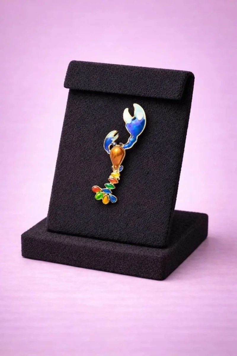 Renkli Taş Detaylı Istakoz Broş