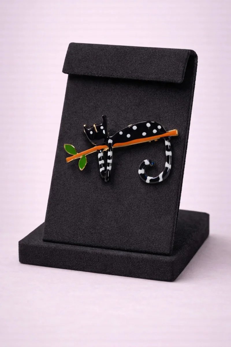 Dal Üzerinde Kedi Broş